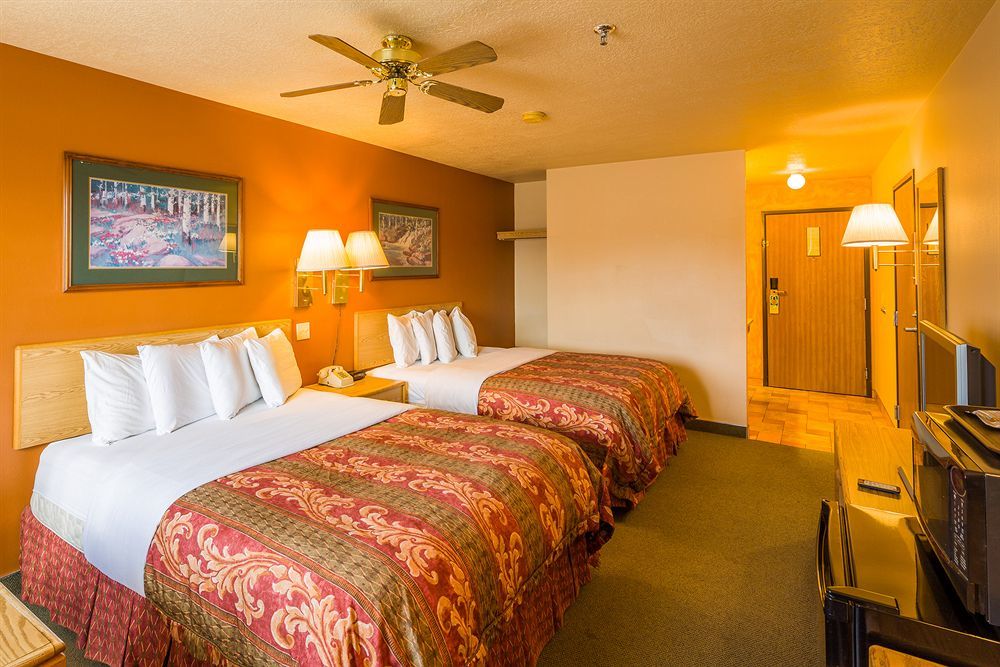 Alpine Inn & Suites Гънисън Екстериор снимка