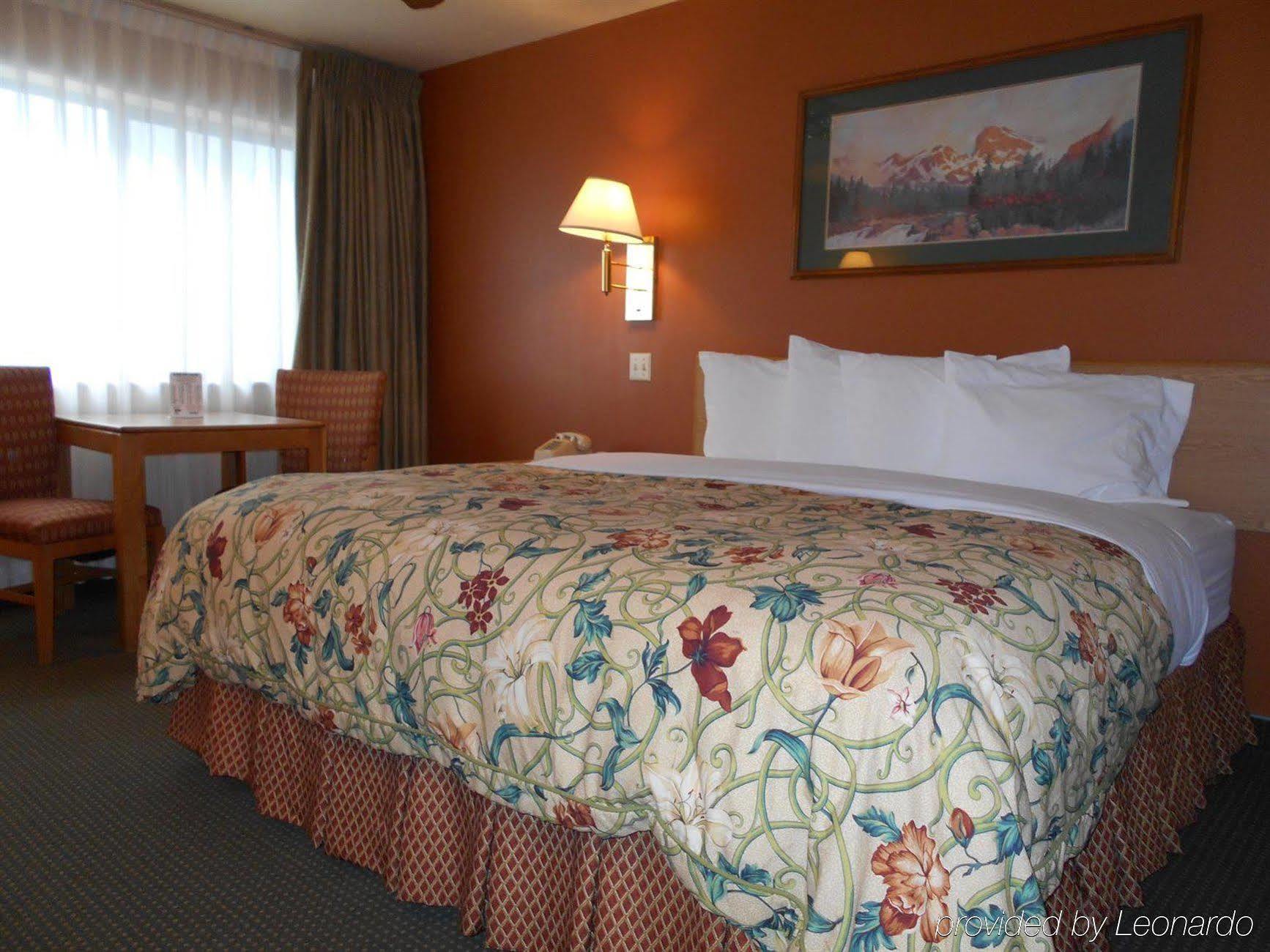 Alpine Inn & Suites Гънисън Екстериор снимка