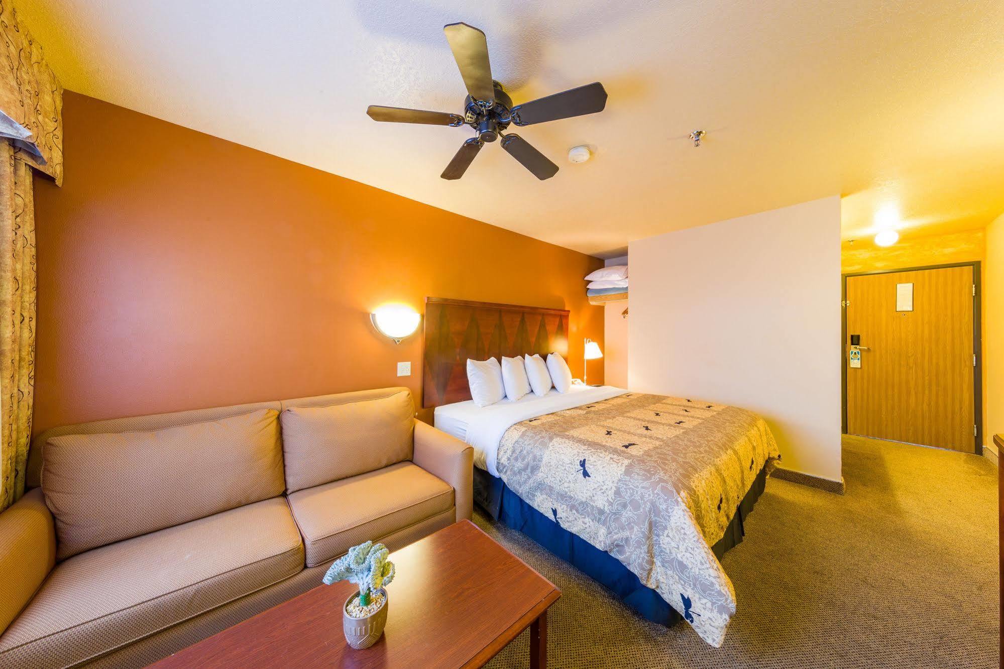 Alpine Inn & Suites Гънисън Екстериор снимка