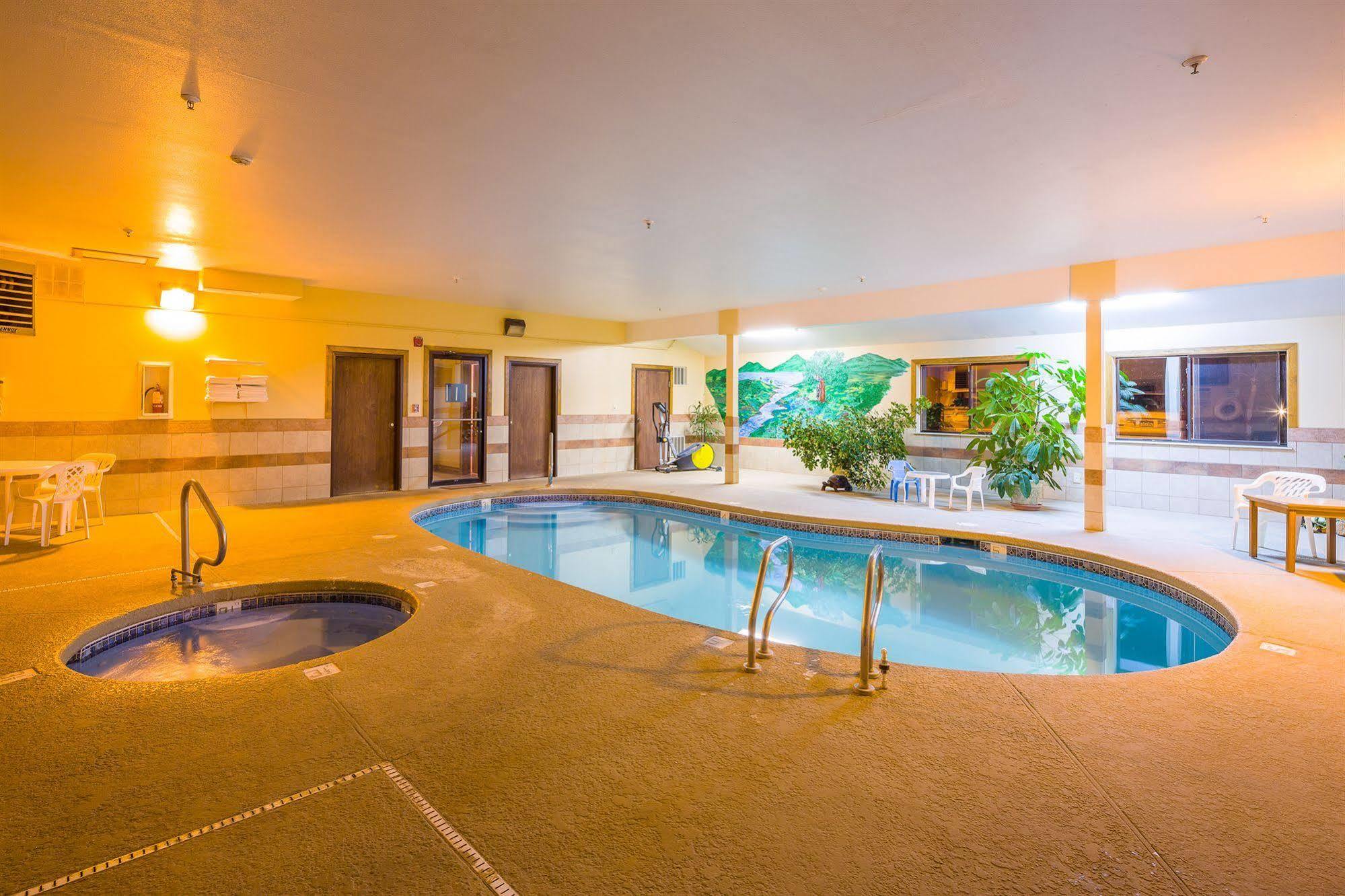 Alpine Inn & Suites Гънисън Екстериор снимка