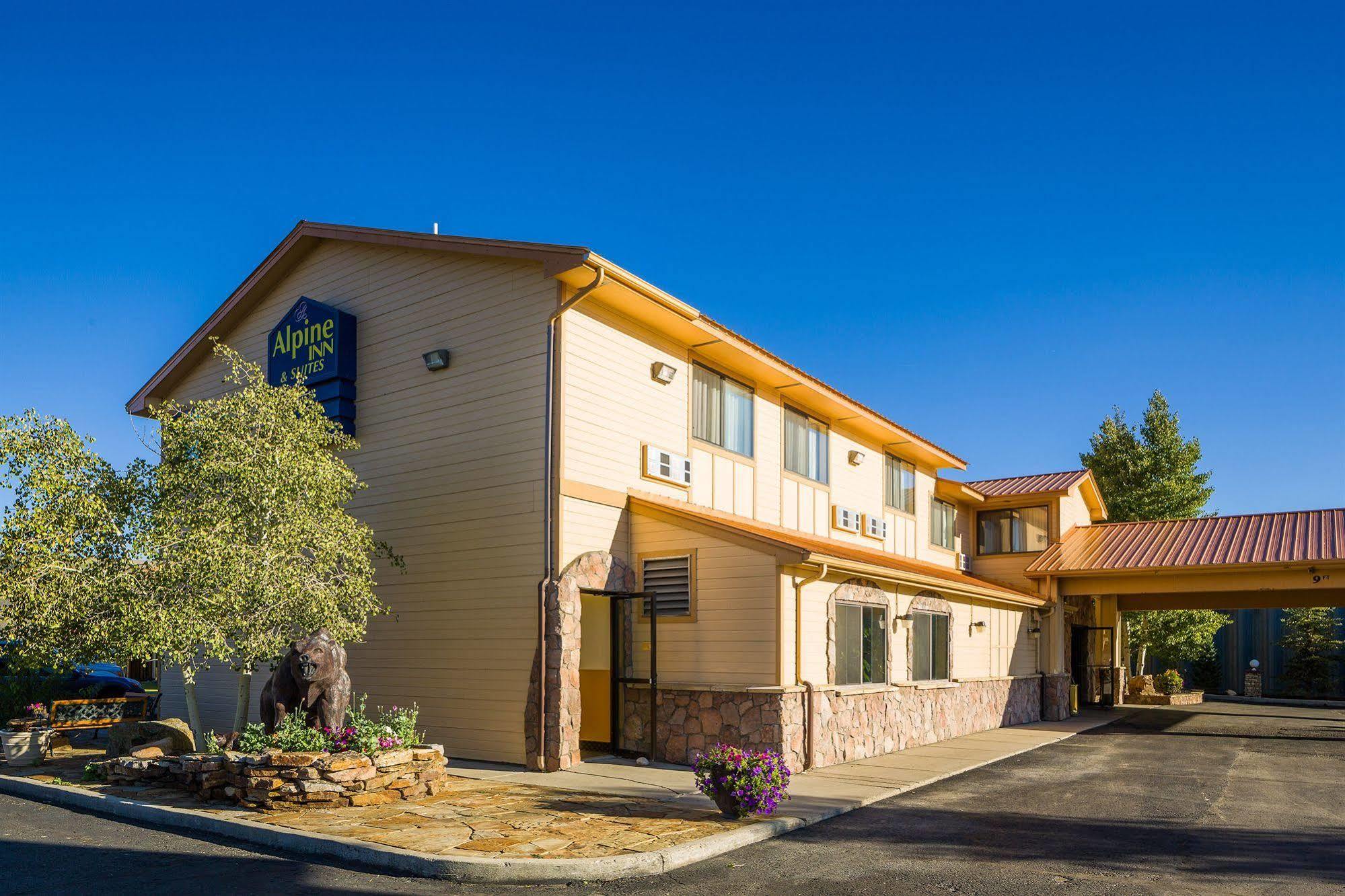 Alpine Inn & Suites Гънисън Екстериор снимка