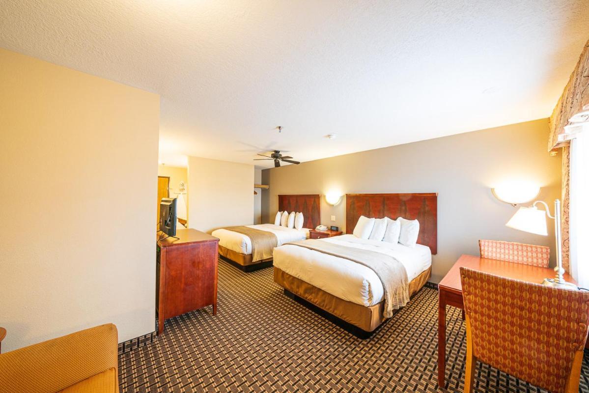 Alpine Inn & Suites Гънисън Екстериор снимка